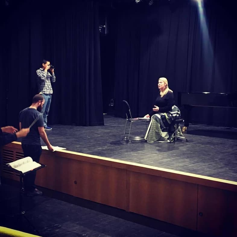 Profile photo of Alexandria, Singing tutor at Wiingy