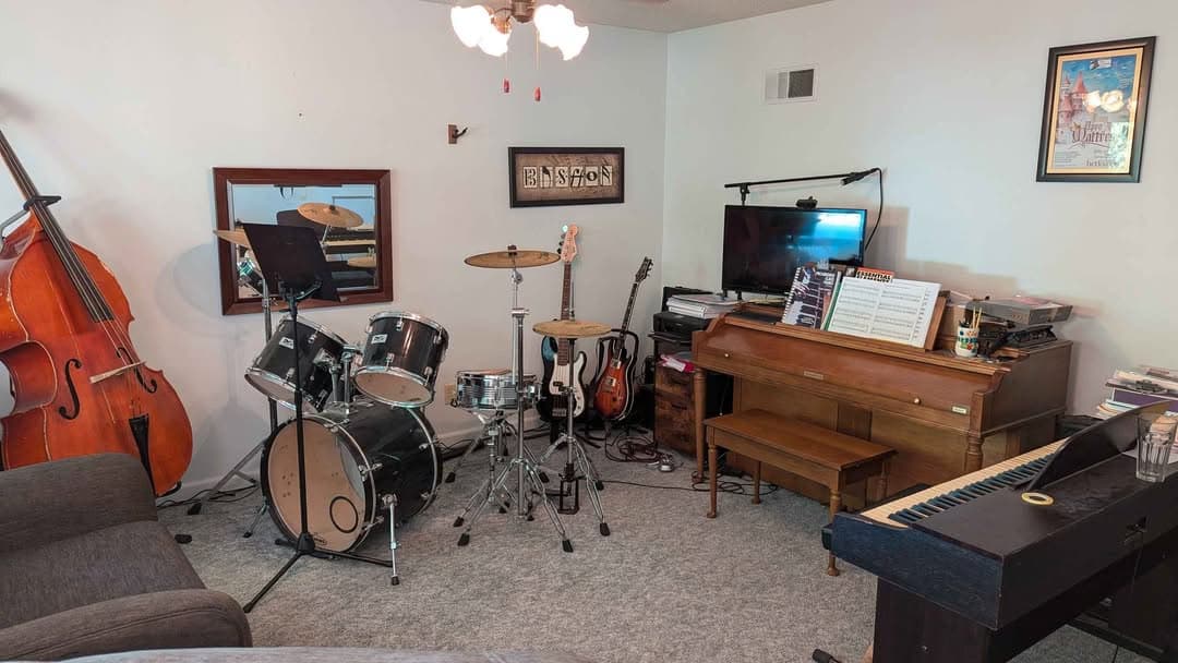 Teaching setup of Carter for private tutoring