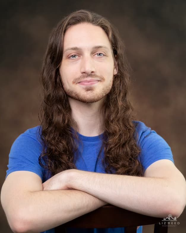 Profile photo of Drake, Singing tutor at Wiingy