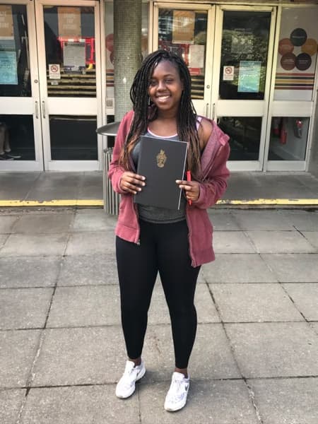 Graduation ceremony photo of Selasi