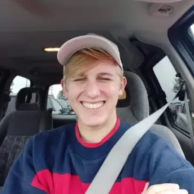 Profile photo of Randy, English tutor at Wiingy