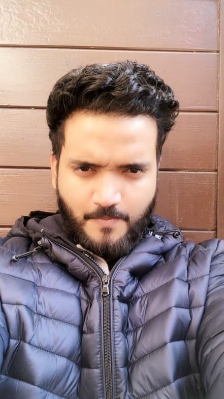 Profile photo of Sarthak, Physics tutor at Wiingy