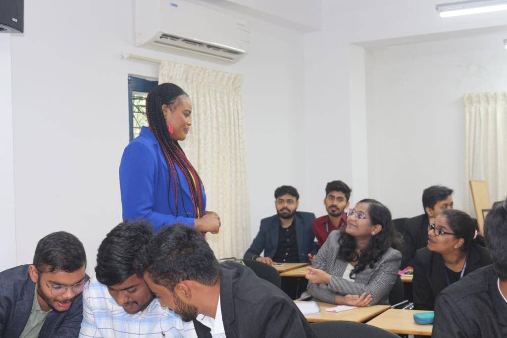 Elise conducting a lesson