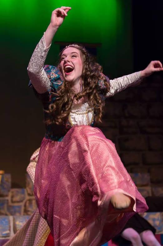 Casual photos of Cadence, Wiingy tutor