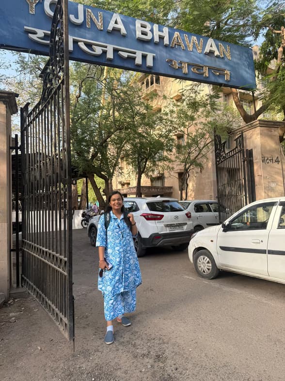 Casual photos of Aishwarya, Wiingy tutor