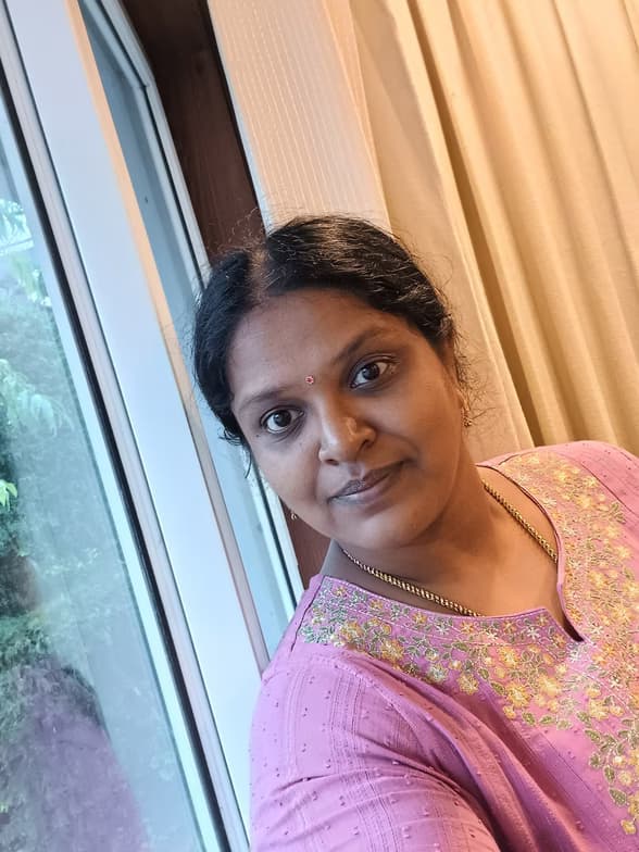 Profile photo of dhurga, Mathematics tutor at Wiingy