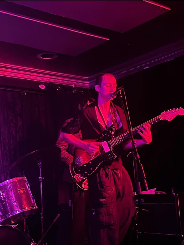 Casual photos of Lachlan, Wiingy tutor