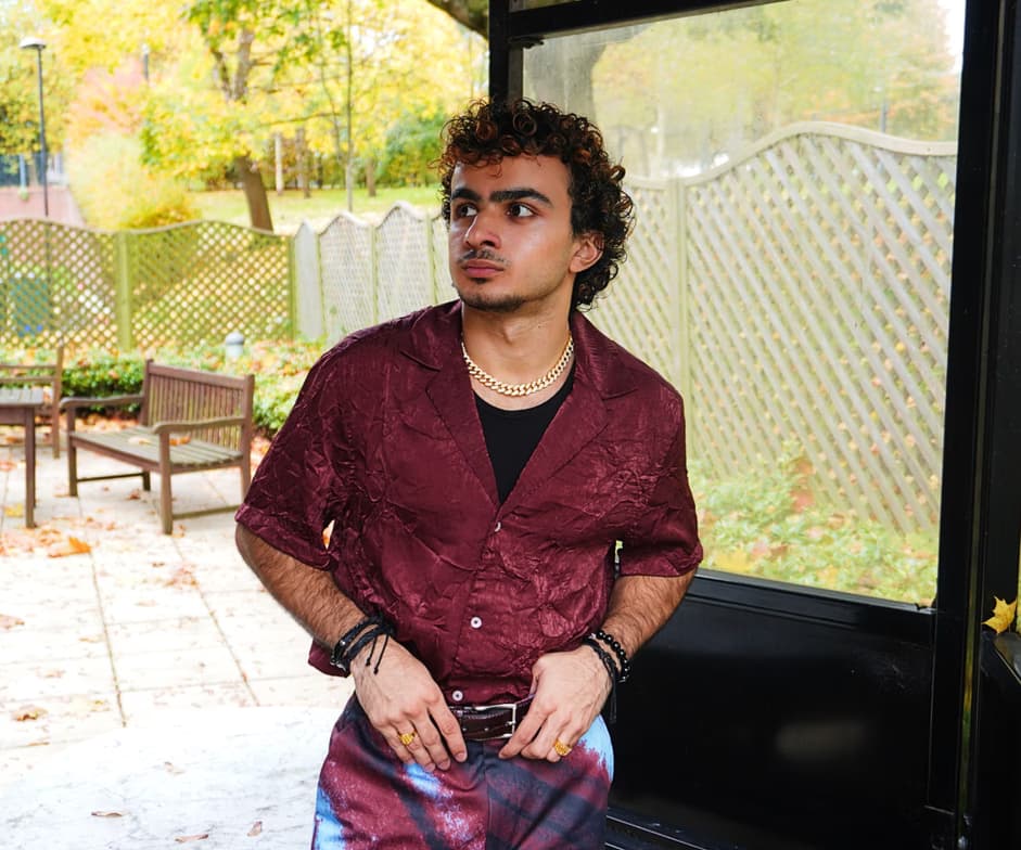 Profile photo of Mustafa, Singing tutor at Wiingy