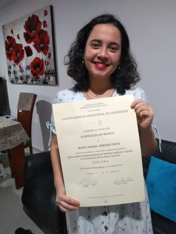 Graduation ceremony photo of Isabel