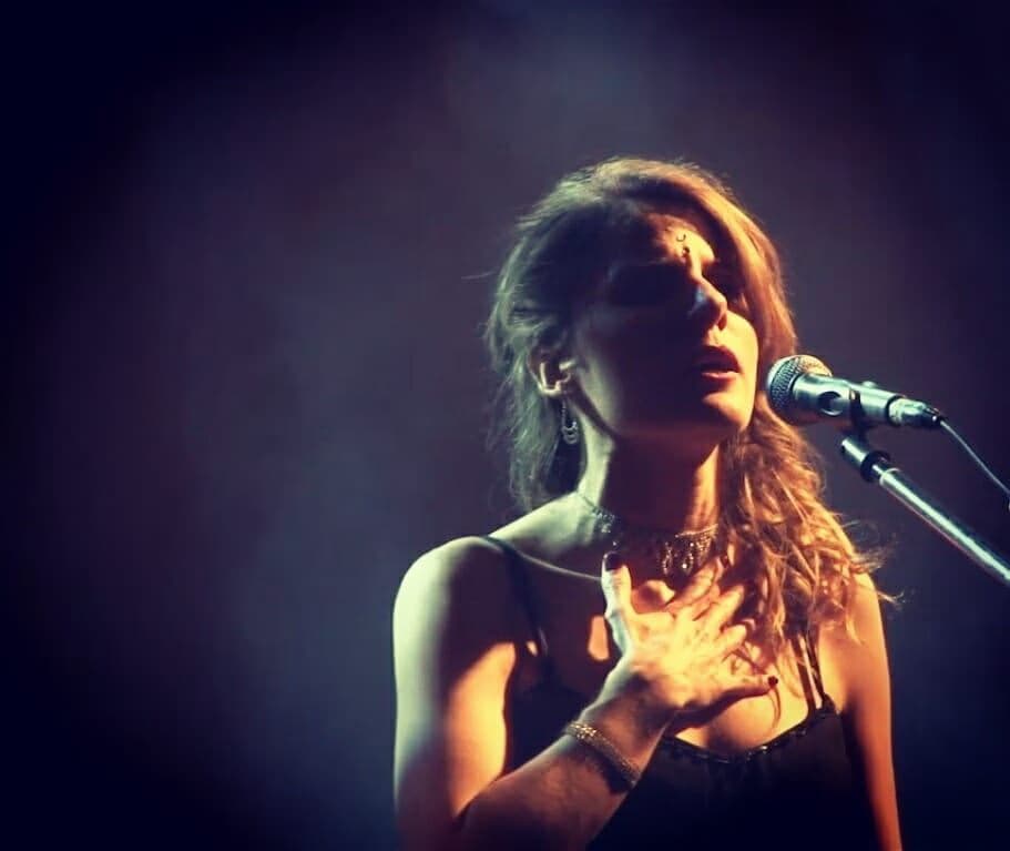 Profile photo of Martina, Singing tutor at Wiingy