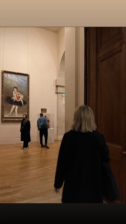 Travel snapshot of Laurence during a trip