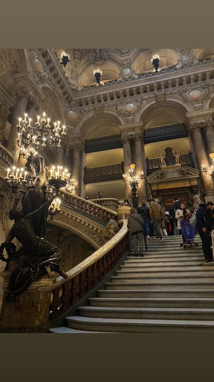 Travel snapshot of Laurence during a trip