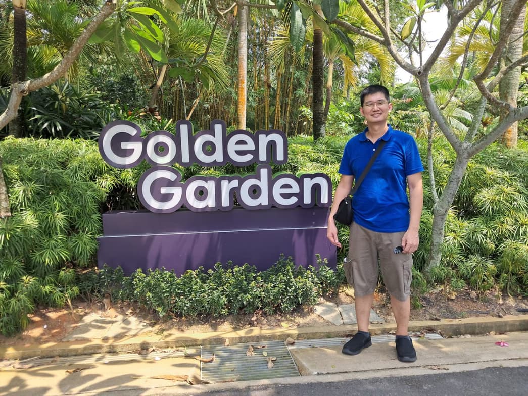 Travel snapshot of FREDRICK NOELLE during a trip