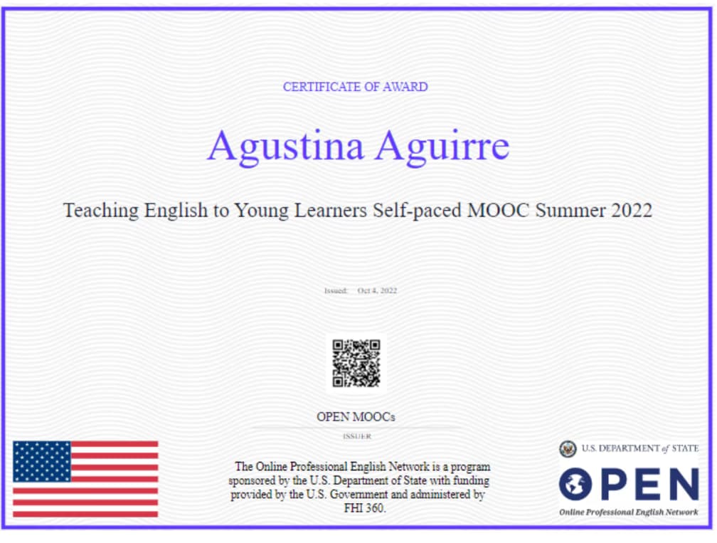 Verified degree or teaching certification of Agustina
