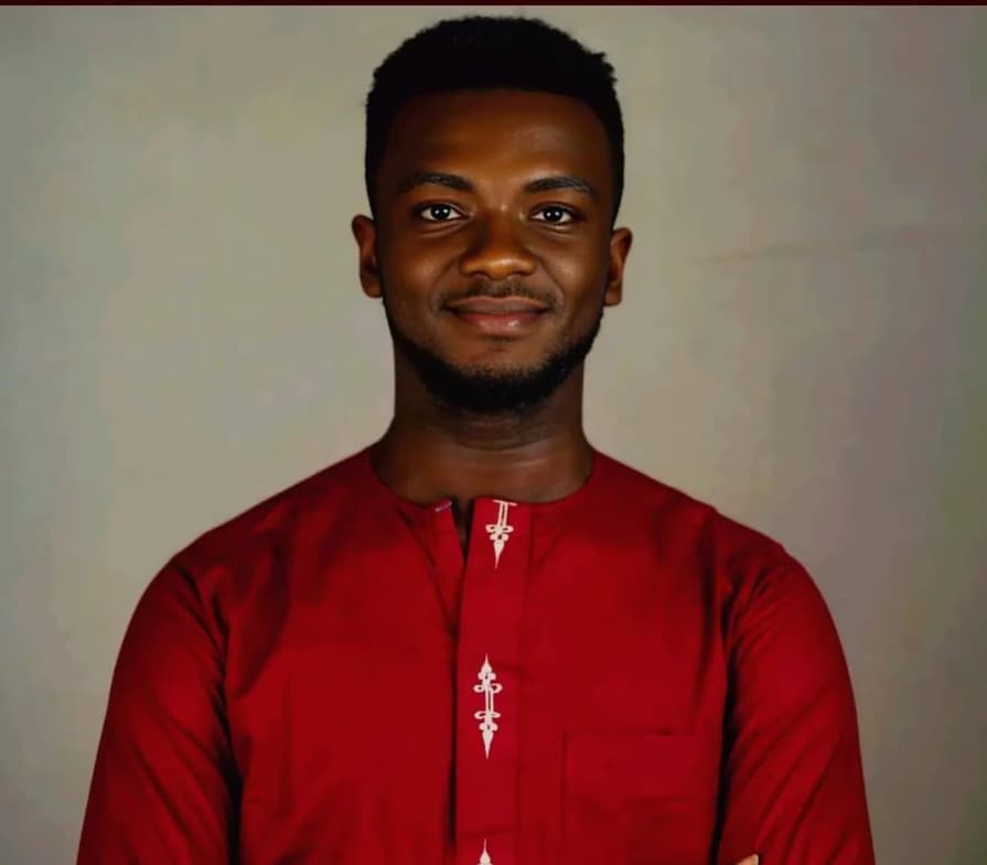 Profile photo of Boluwatife , Singing tutor at Wiingy