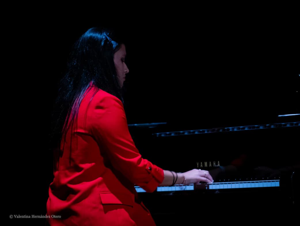 Profile photo of Mariana, Singing tutor at Wiingy