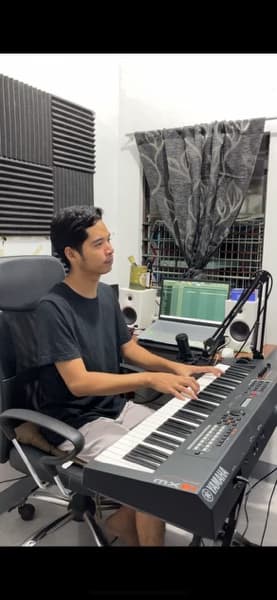 Piano learning materials by Richard