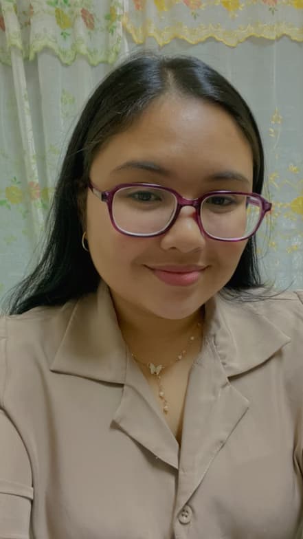 Profile photo of Kathleen, English tutor at Wiingy