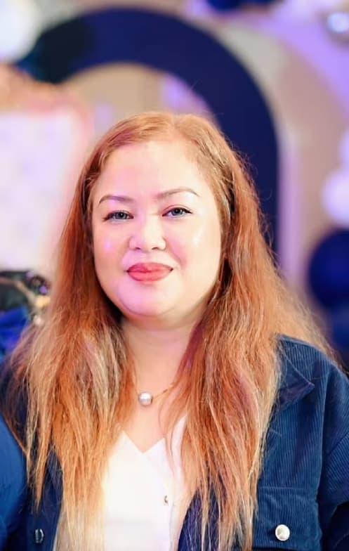 Profile photo of Sheryll, English tutor at Wiingy