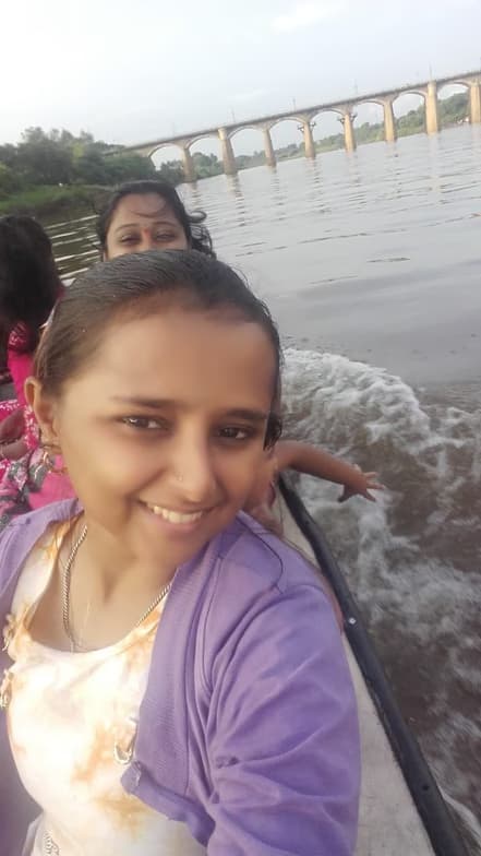 Travel snapshot of Tejaswini during a trip