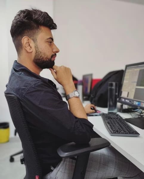 Profile photo of Anmol, Computer Science tutor at Wiingy