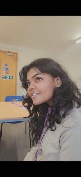 Profile photo of Hareethha, Physics tutor at Wiingy
