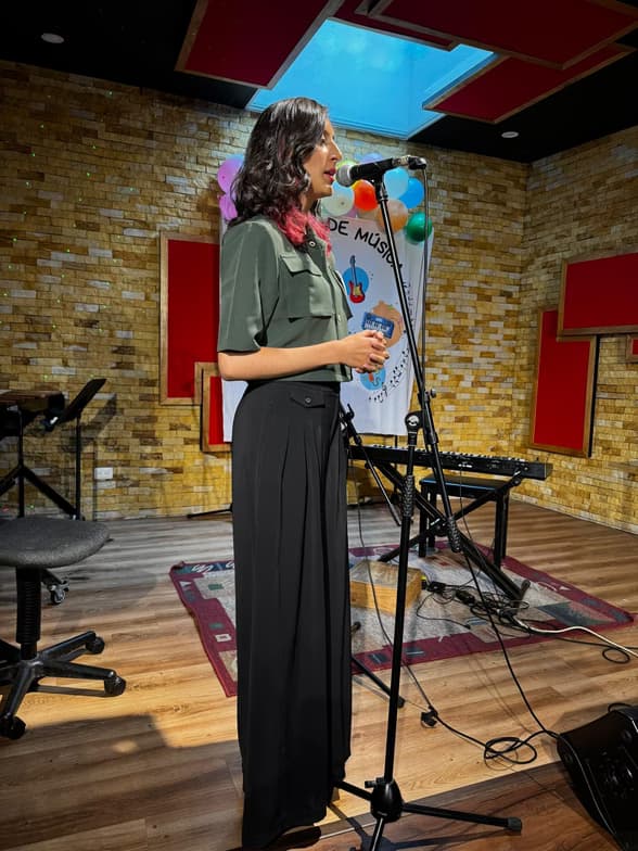 Digital pen-tab teaching notes by Laura