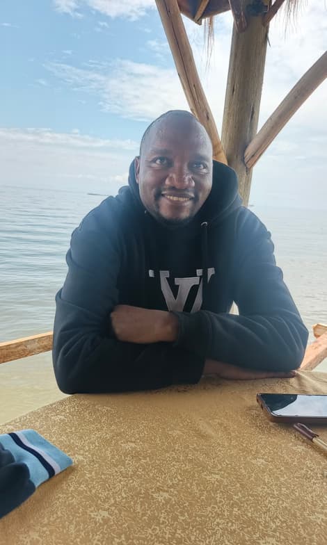 Sioenjoying a hobby outside teaching