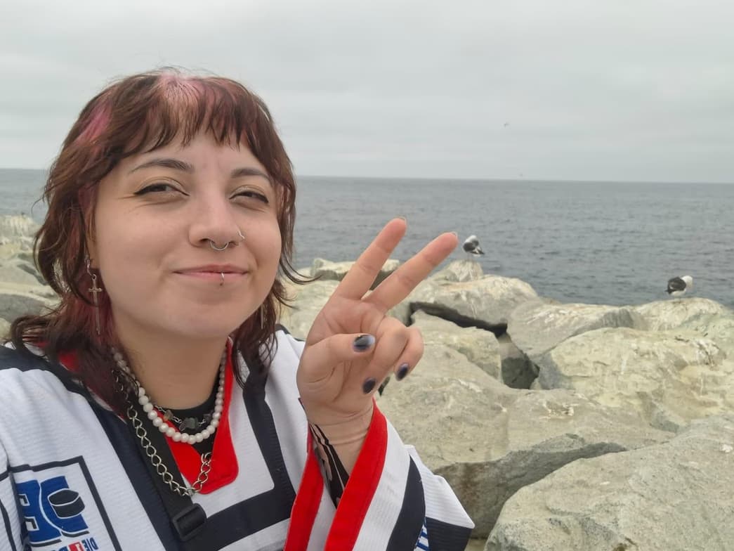 Travel snapshot of Cora during a trip