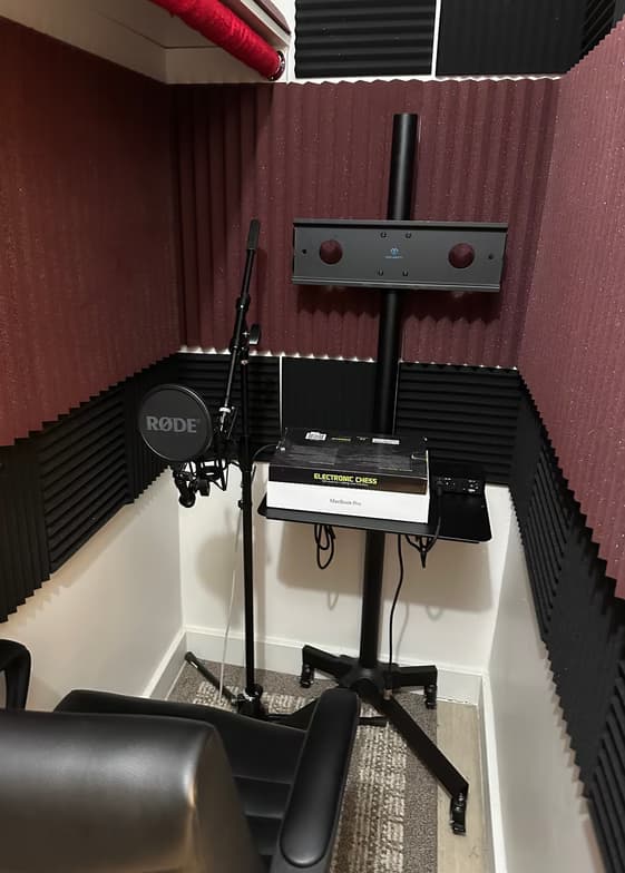 Teaching setup of Josh for private tutoring