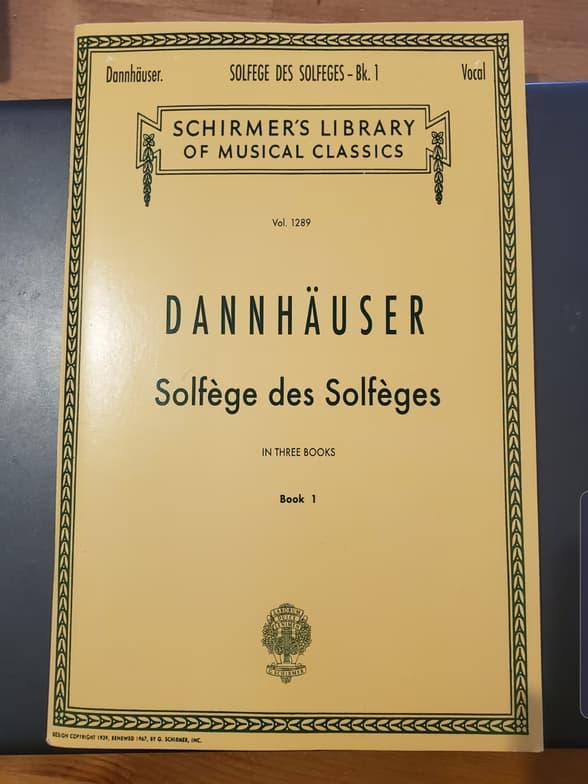 Singing learning materials by Christa