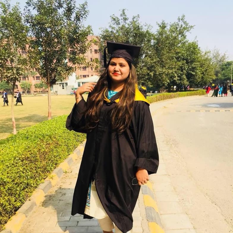 Graduation ceremony photo of Nikita