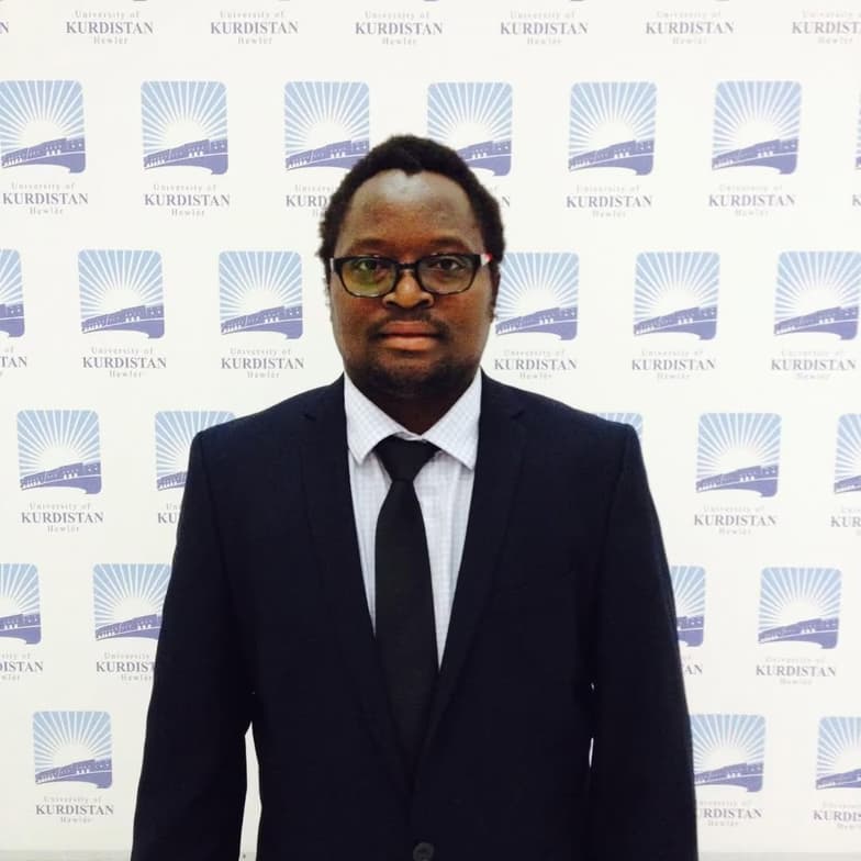 Profile photo of Nickanor, Economics tutor at Wiingy