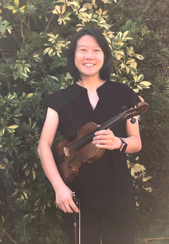 Profile photo of Gloria, Violin tutor at Wiingy