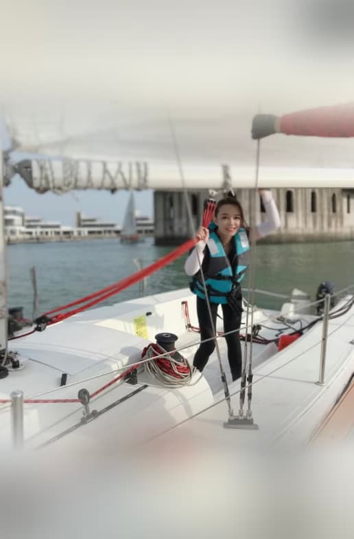 Travel snapshot of Abbie during a trip