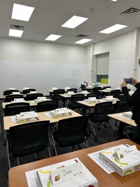 Teaching setup of Leena for private tutoring