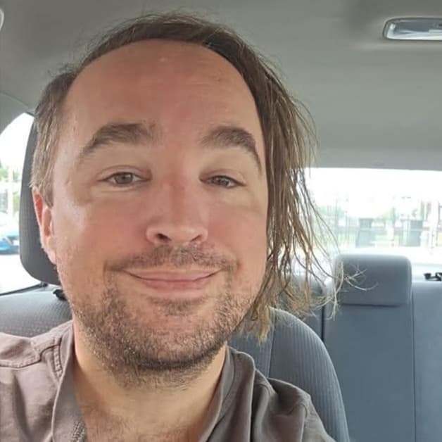 Profile photo of James, Piano tutor at Wiingy