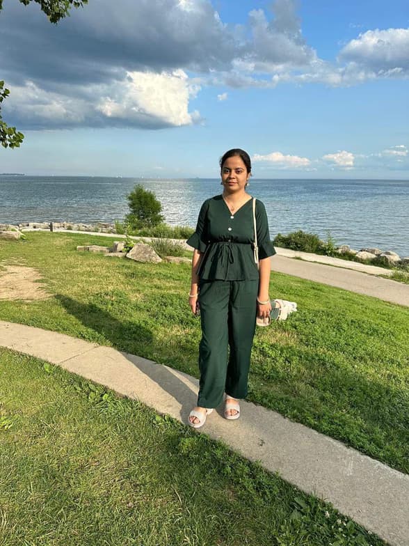 Travel snapshot of Manpreet during a trip