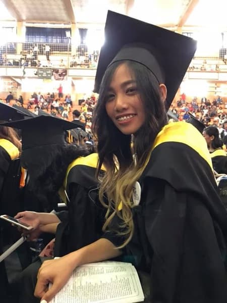 Graduation ceremony photo of Aira