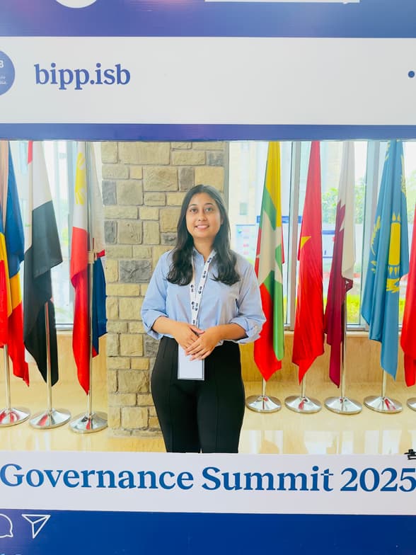 Graduation ceremony photo of Gursimrat