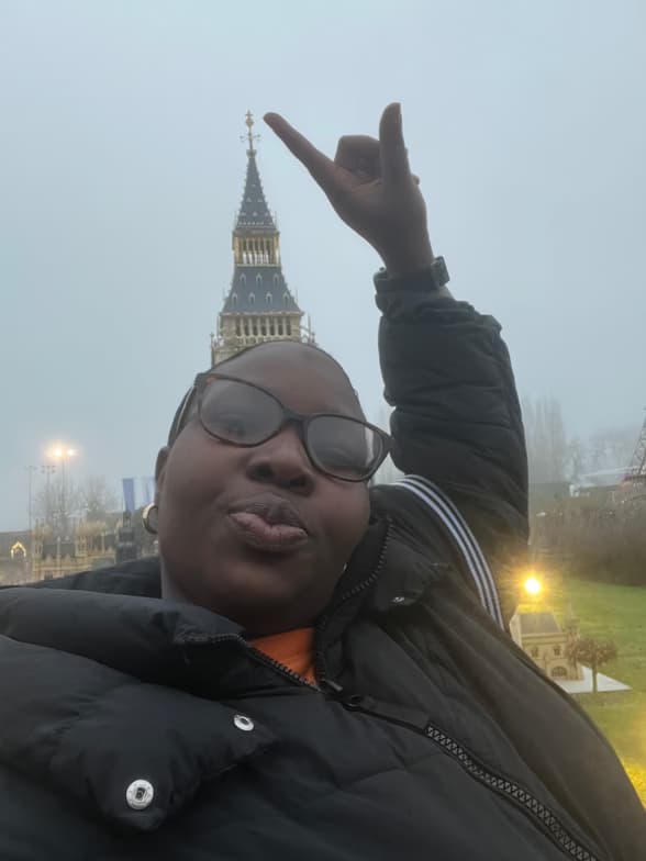 Travel snapshot of Ayo during a trip