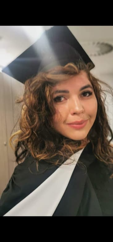 Graduation ceremony photo of Vivien