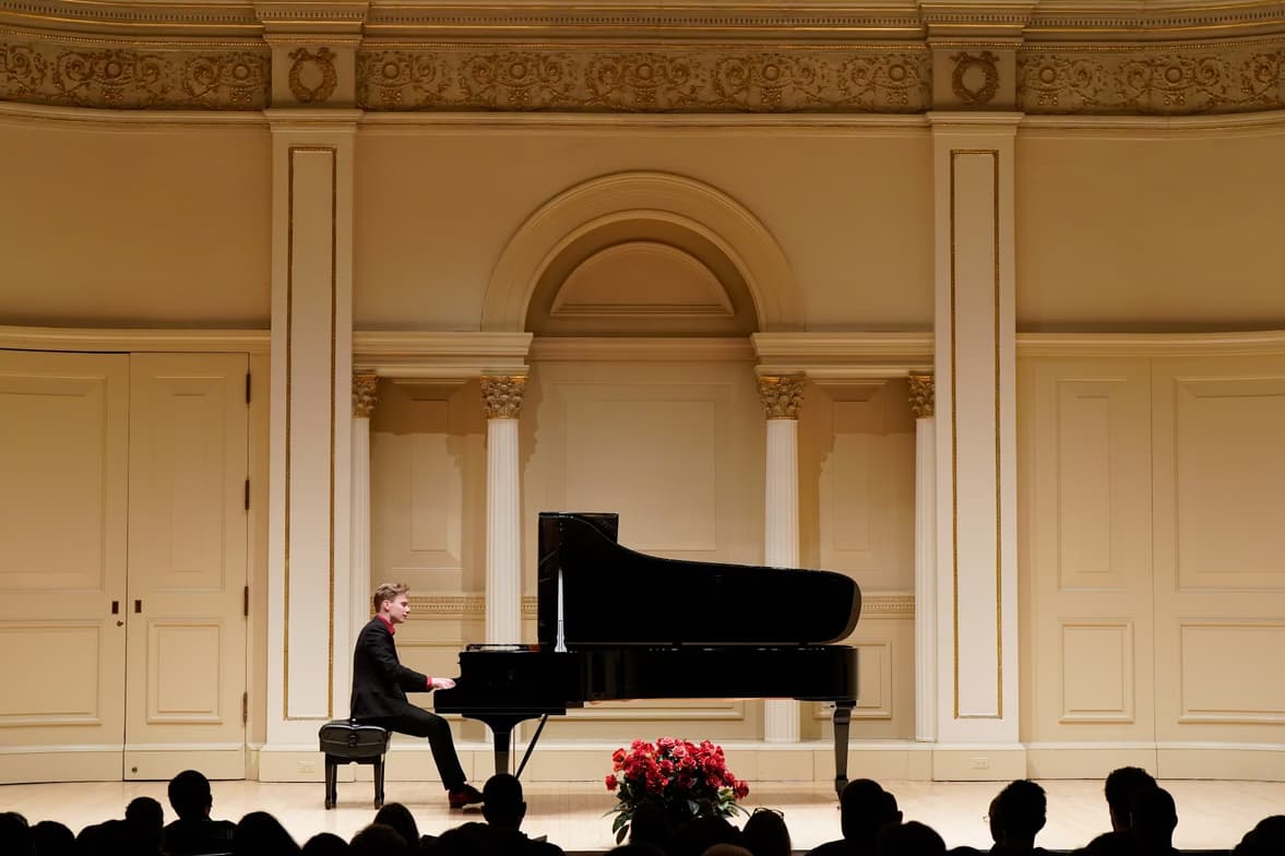 Casual photos of Jeremi, Wiingy tutor