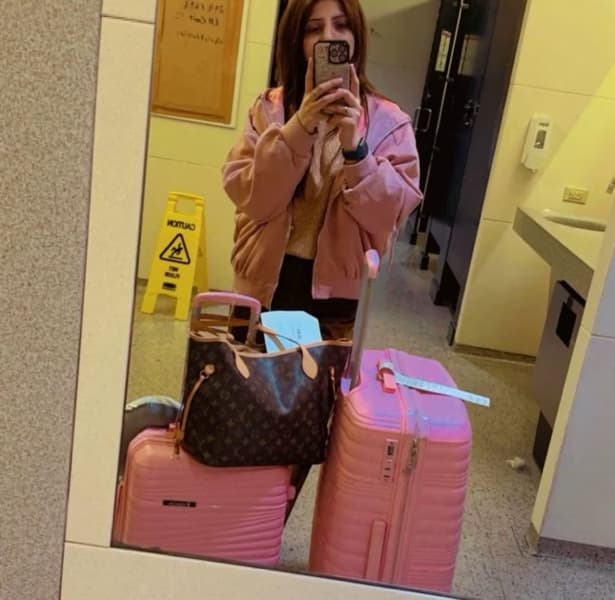 Travel snapshot of Shadab during a trip