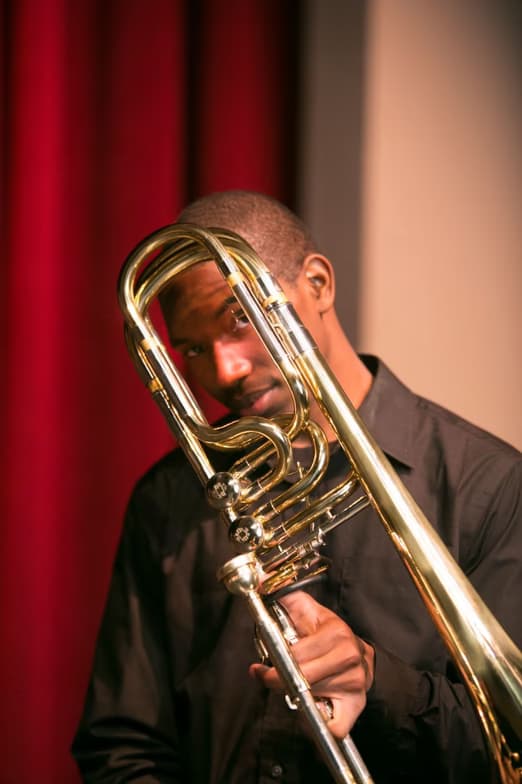 Profile photo of Roosevelt, Singing tutor at Wiingy