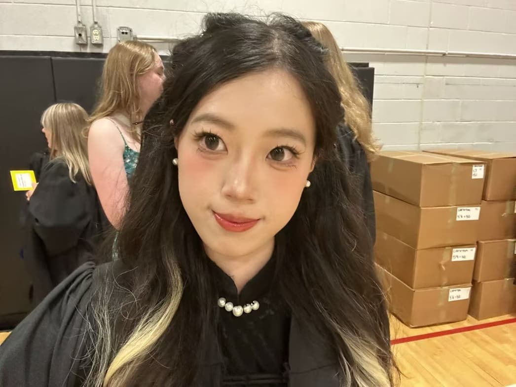 Profile photo of Monika, Singing tutor at Wiingy