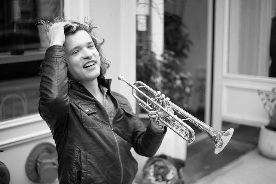 Profile photo of Brandon, Singing tutor at Wiingy