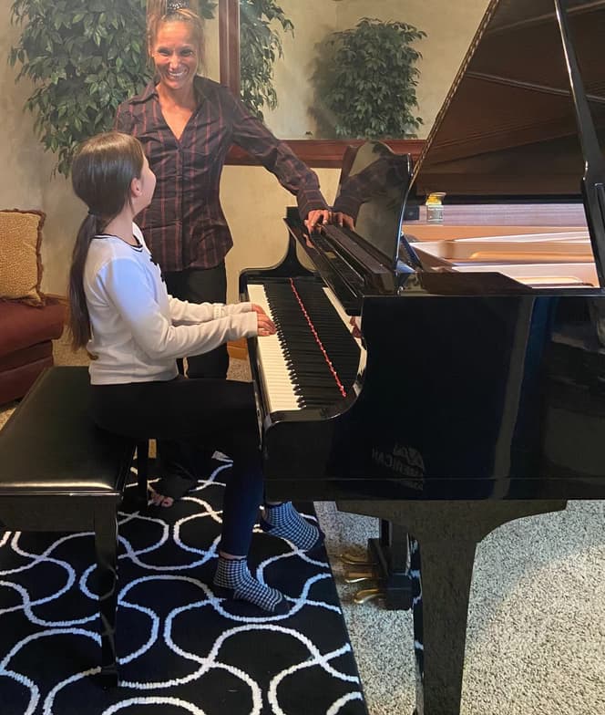 Casual photos of Nicole, Wiingy tutor