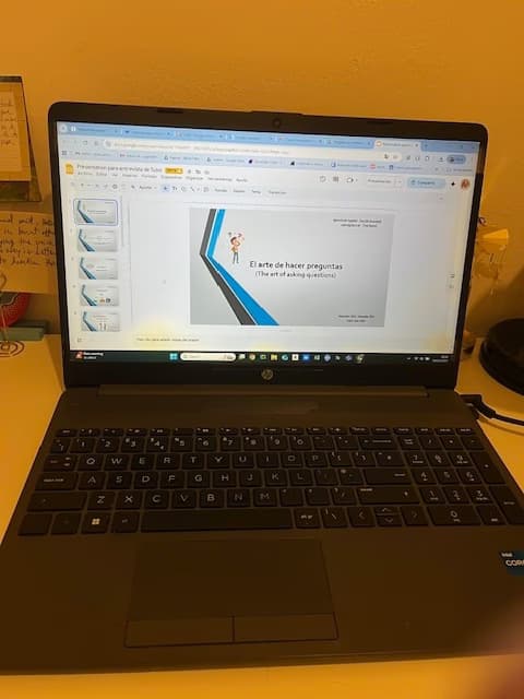 Live performance with Spanish by Juan Carlos