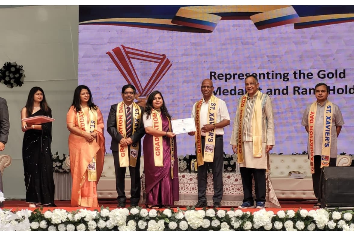 Graduation ceremony photo of Shreya